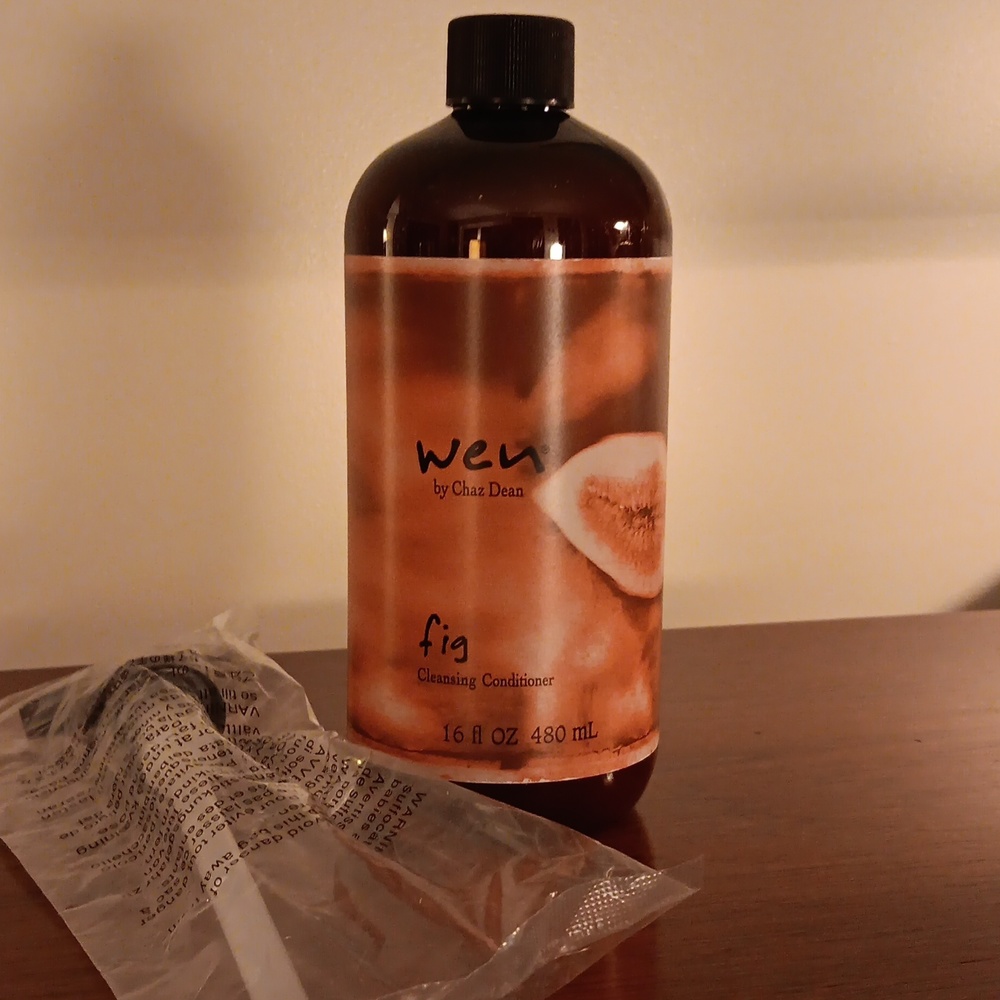 Chaz Dean cleansing conditioner